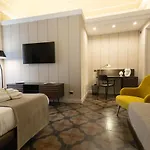 לינה וארוחת בוקר Palazzo Perrotta 4*