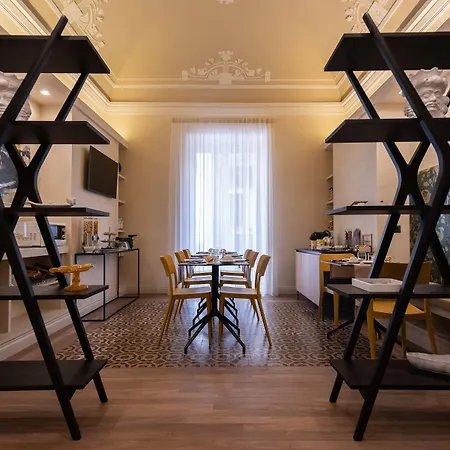 Alojamento de Acomodação e Pequeno-almoço Palazzo Perrotta 4*