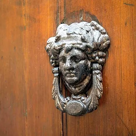 Palazzo Perrotta ベッド・アンド・ブレックファスト カターニア